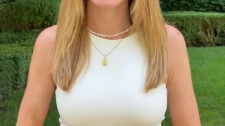 Érzelmileg elérhetetlen szülő